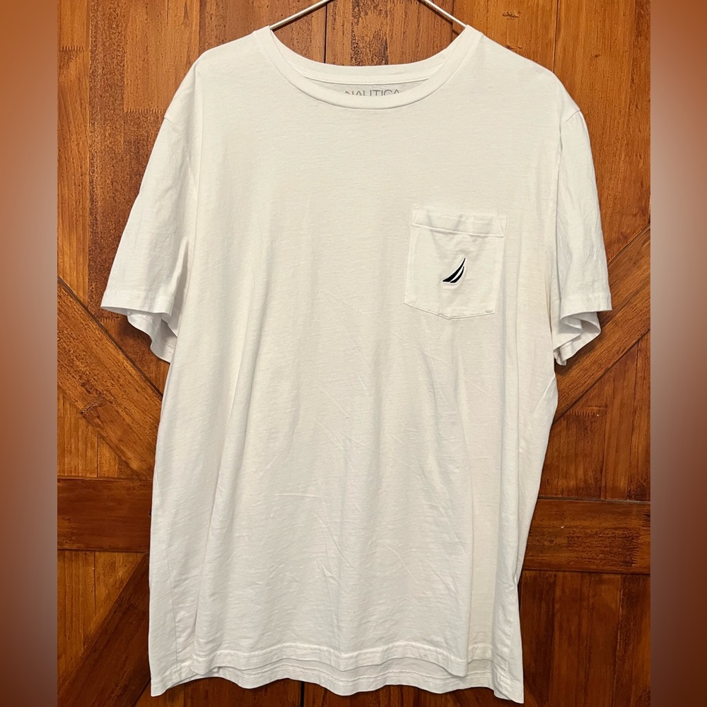 Nautica T-shirt
